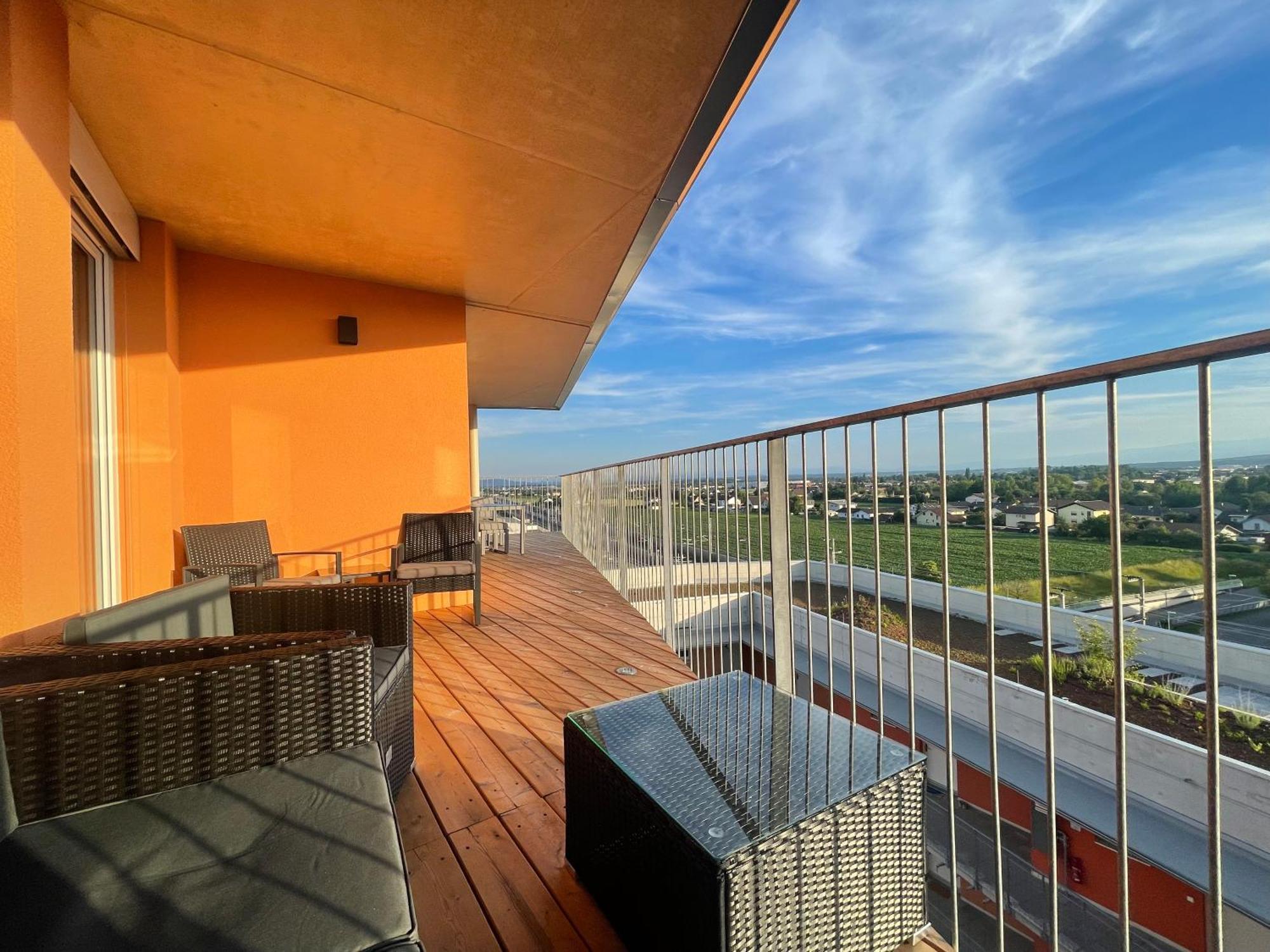 100 Qm Penthouse, Self-Check-In, 2 Parkplaetze Apartment Graz Exterior foto